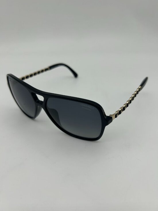 Chanel CC Logo Polarized Sunglasses Black Gray Gradient Eyewear main image 12
